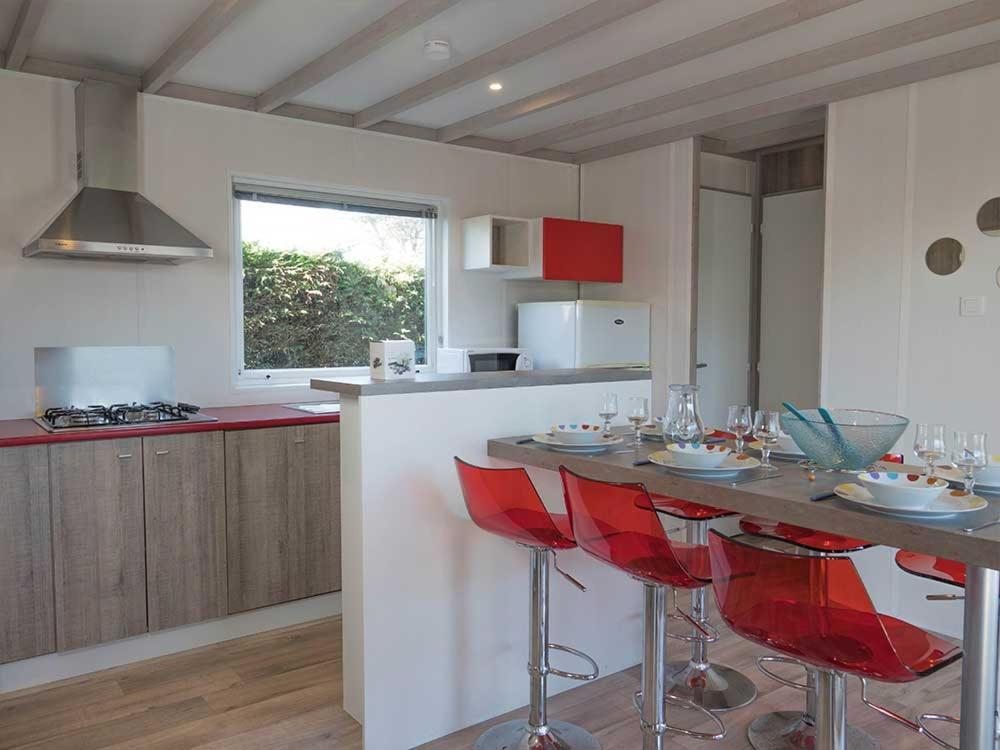 Camping Les Perouses Saint-Clément-des-Baleines Habitación foto